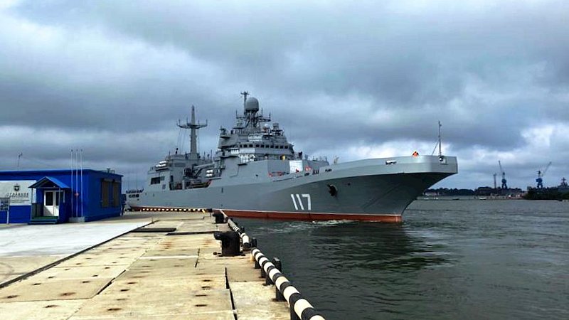 БДК "Петр Моргунов" (пр.11711)